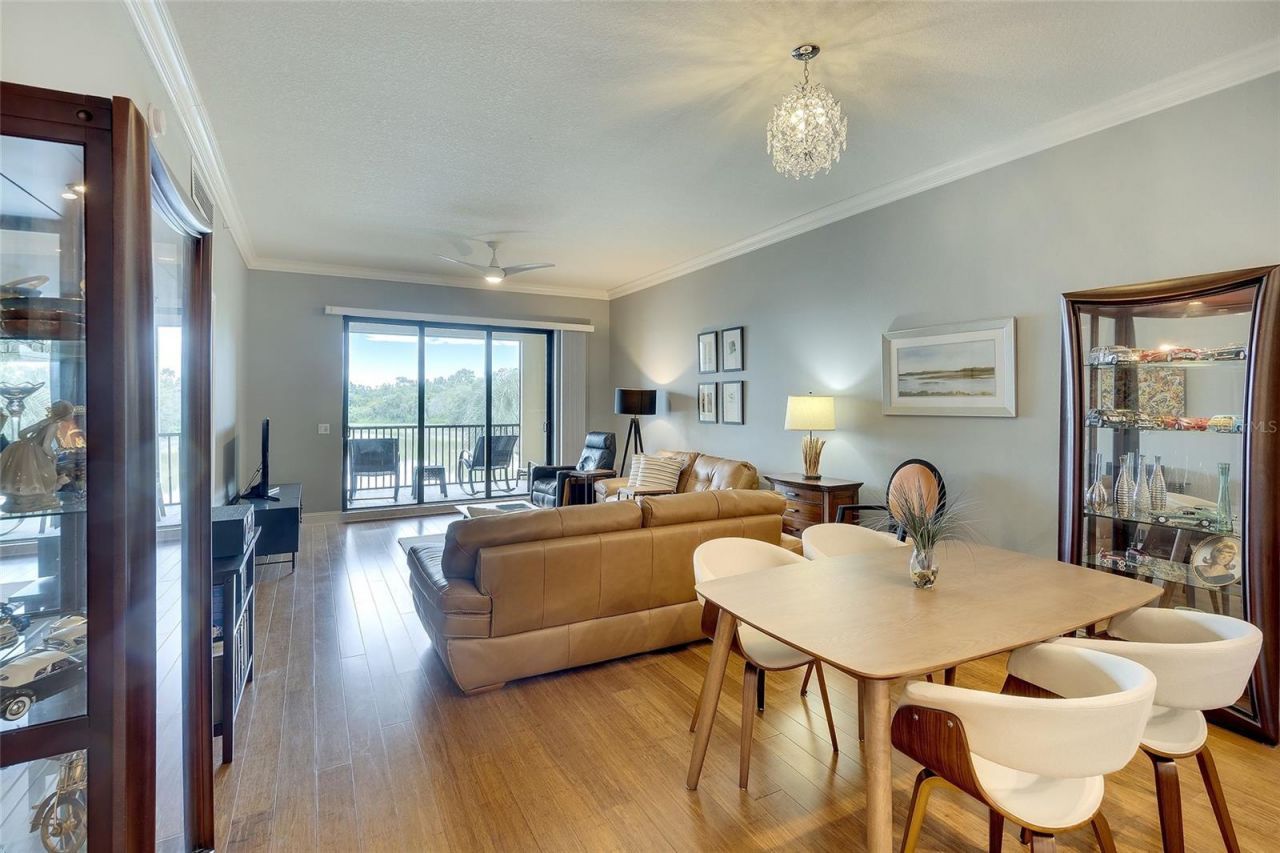 7612 Lake Vista Court, Unit 203, Lakewood Ranch, FL 34202 Photo