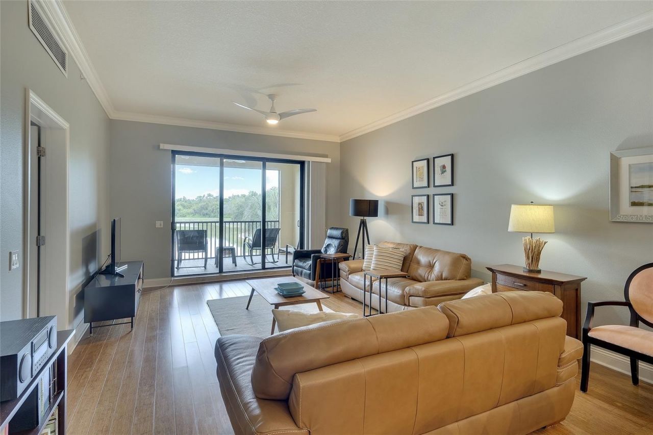7612 Lake Vista Court, Unit 203, Lakewood Ranch, FL 34202 Photo