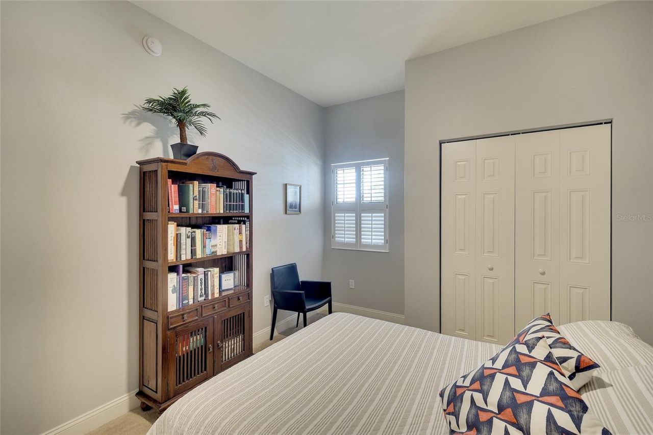 7612 Lake Vista Court, Unit 203, Lakewood Ranch, FL 34202 Photo