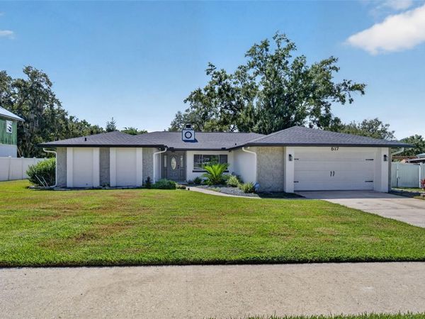 517 GARDEN HEIGHTS DRIVE , WINTER GARDEN, FL 34787