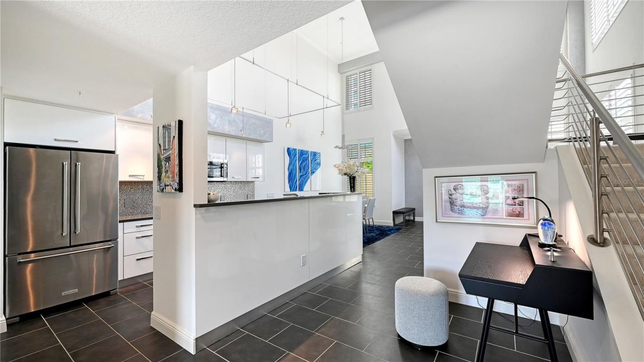 800 N Tamiami Trail , Unit 321, Sarasota, FL 34236 Photo