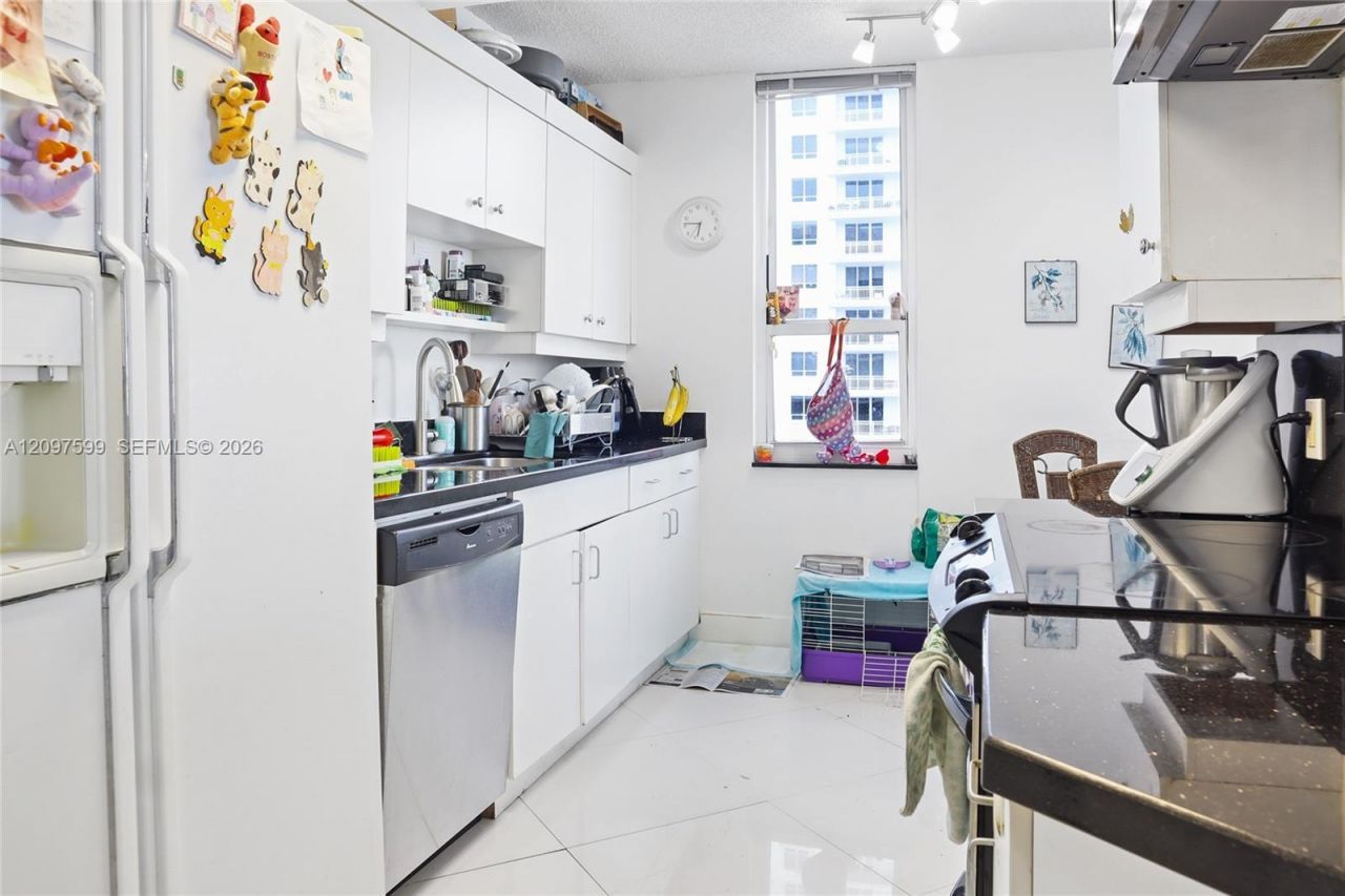 701 Brickell Key Blvd , Unit 2309, Miami, FL 33131 Photo