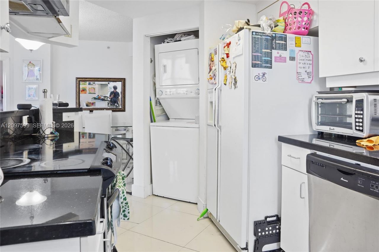 701 Brickell Key Blvd , Unit 2309, Miami, FL 33131 Photo