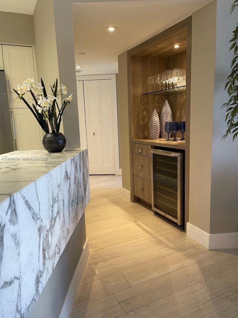 3500 Mystic Pointe Dr, Unit 1507, Aventura, FL 33180 Photo