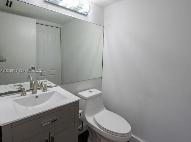 9787 NW 49th Ter , Unit 427, Doral, FL 33178 Photo