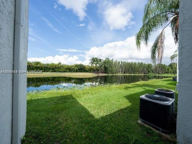 9787 NW 49th Ter , Unit 427, Doral, FL 33178 Photo