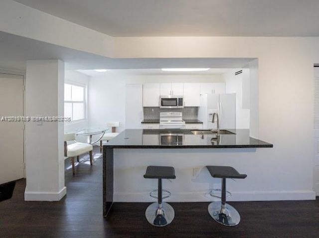 9787 NW 49th Ter , Unit 427, Doral, FL 33178 Photo