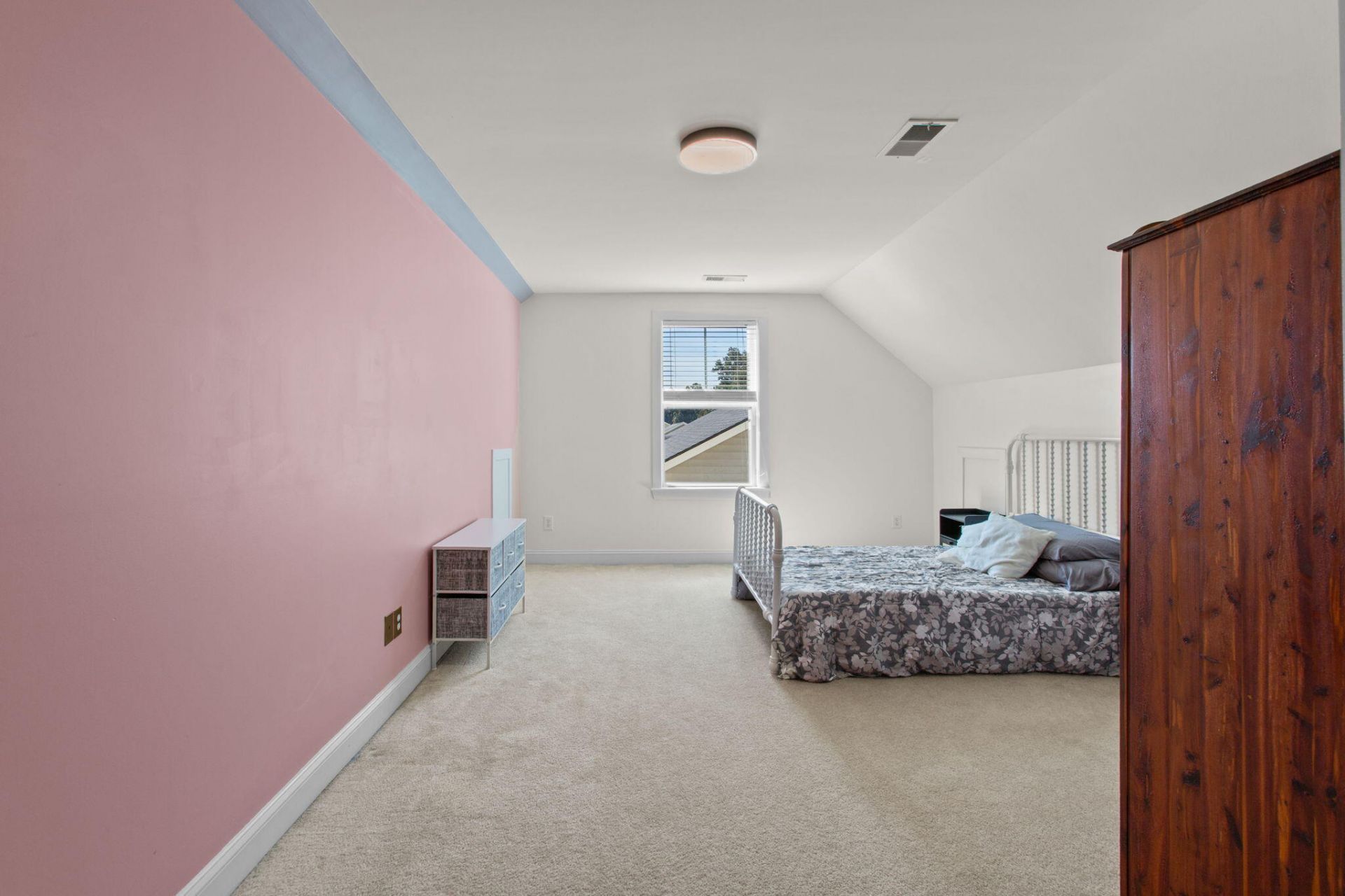 156 Pavilion Street Photo 24