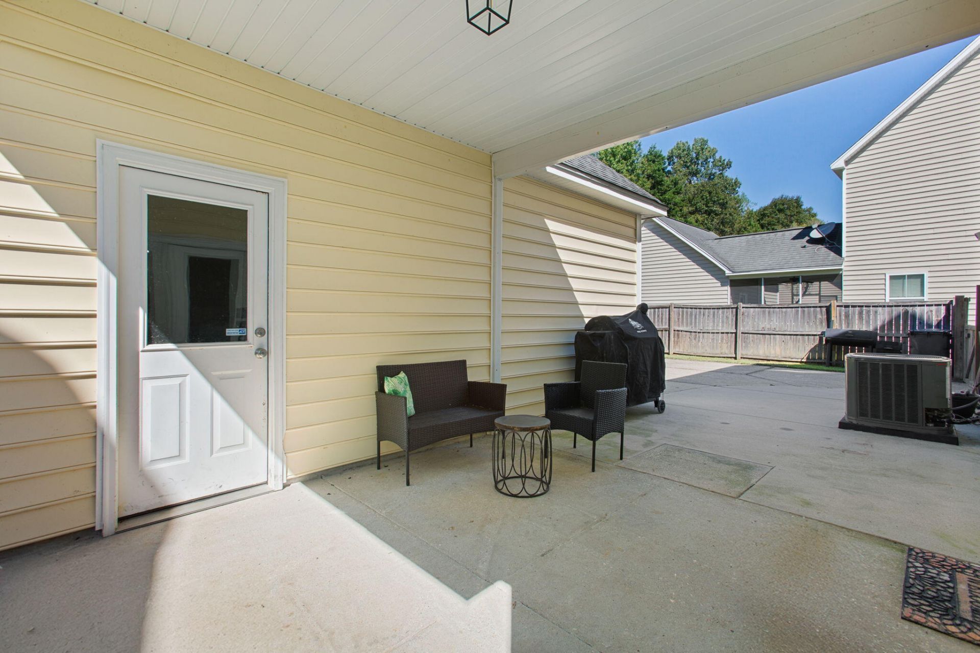 156 Pavilion Street Photo 26