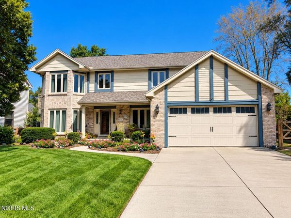 2210 Apsley Boulevard, Toledo, OH 43617