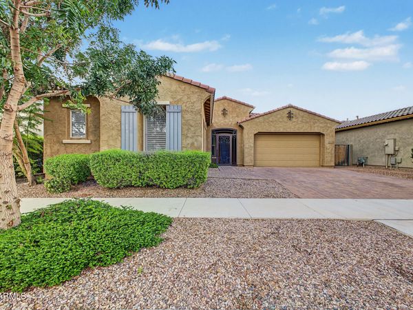 10220 E THATCHER Avenue, Mesa, AZ 85212