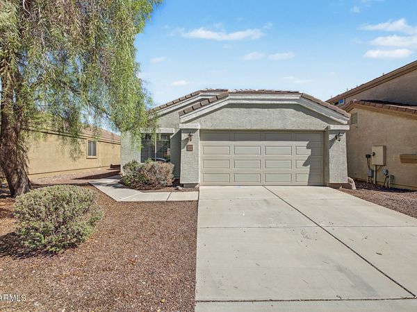 23613 N EL FRIO Court, Sun City, AZ 85373