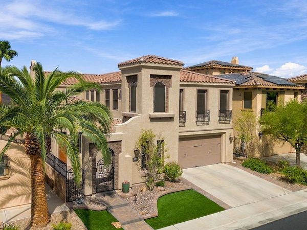 584 Via Colmo Avenue, Henderson, NV 89011