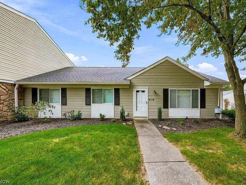 2033 Carlile Drive, Uniontown, OH 44685 Photo 1