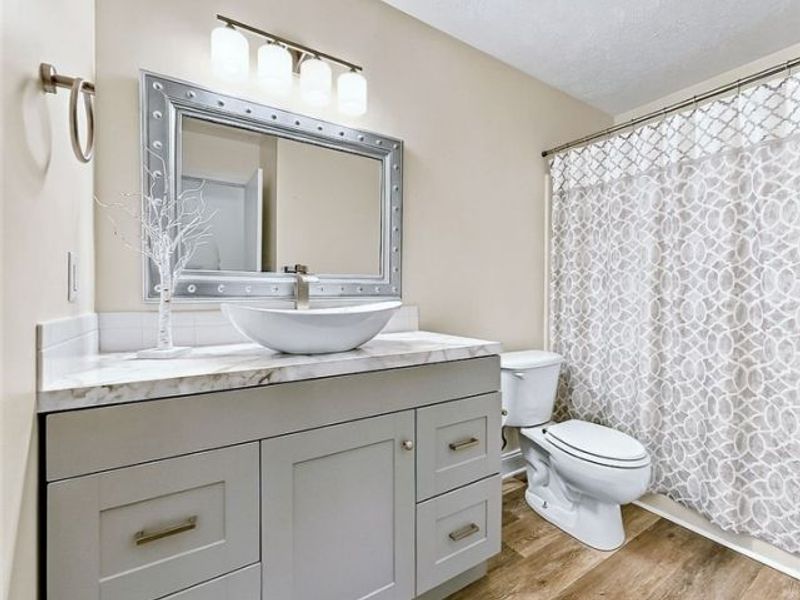 2033 Carlile Drive, Uniontown, OH 44685 Photo 11