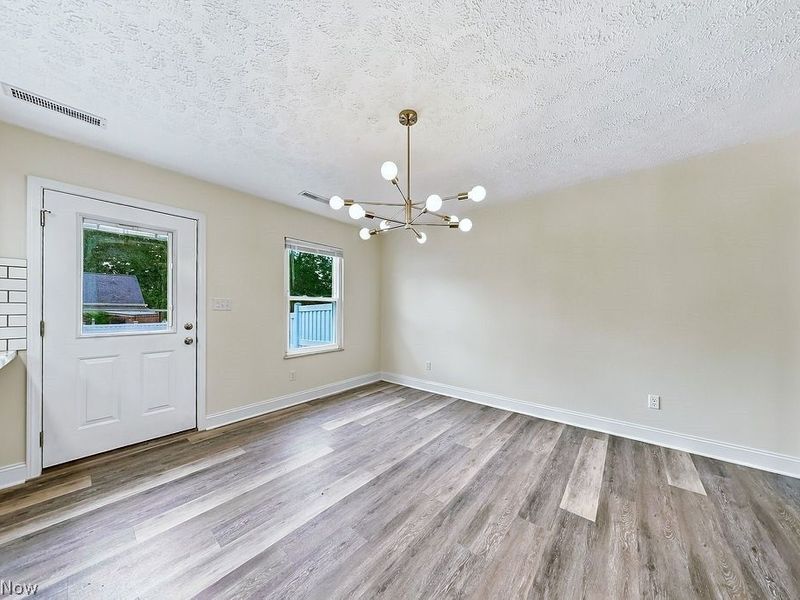 2033 Carlile Drive, Uniontown, OH 44685 Photo 19