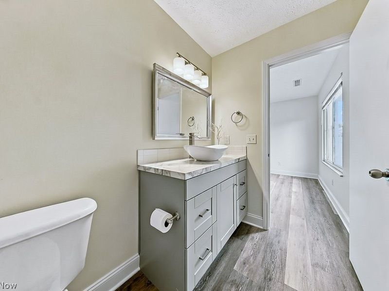 2033 Carlile Drive, Uniontown, OH 44685 Photo 33
