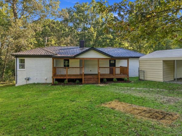 504 Akers St, Maryville, TN 37804