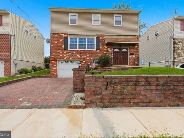 1977 00 MERLIN ROAD, PHILADELPHIA, PA 19116
