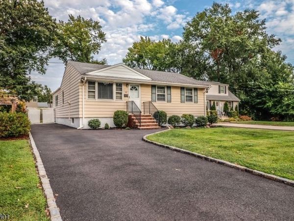58 Jordan Rd, Woodbridge, NJ 07067