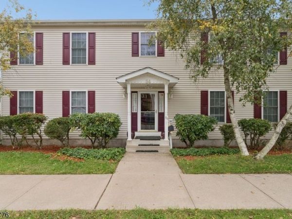 84 Beech St, Dover, NJ 07801