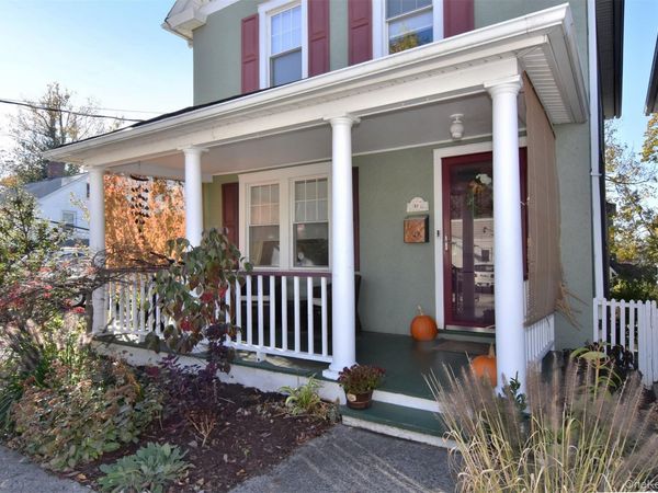18 Grinnell Street , Irvington, NY 10533