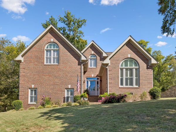 949 Wonderland Pass, Hermitage, TN 37076