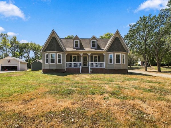 1156 Weaver Farm Ln, Spring Hill, TN 37174
