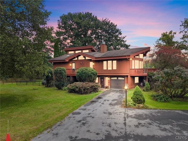 7660 Plainville Road, Memphis, NY 13112