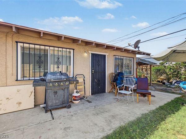 2155 Belmont Street , North Las Vegas, NV 89030