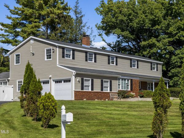 144 Wood Dale Drive, Ballston Lake, NY 12019