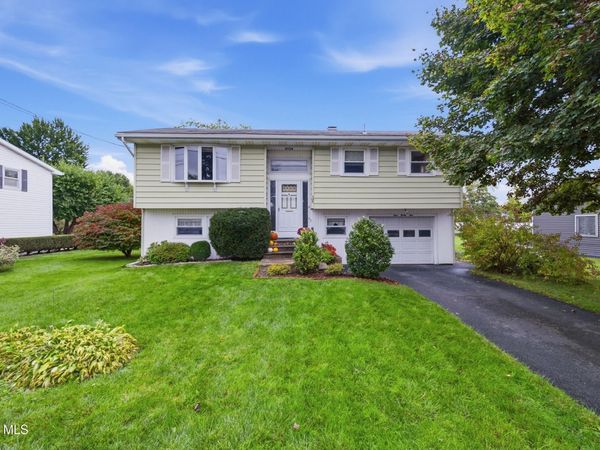 135 Linda Avenue, Cohoes, NY 12047