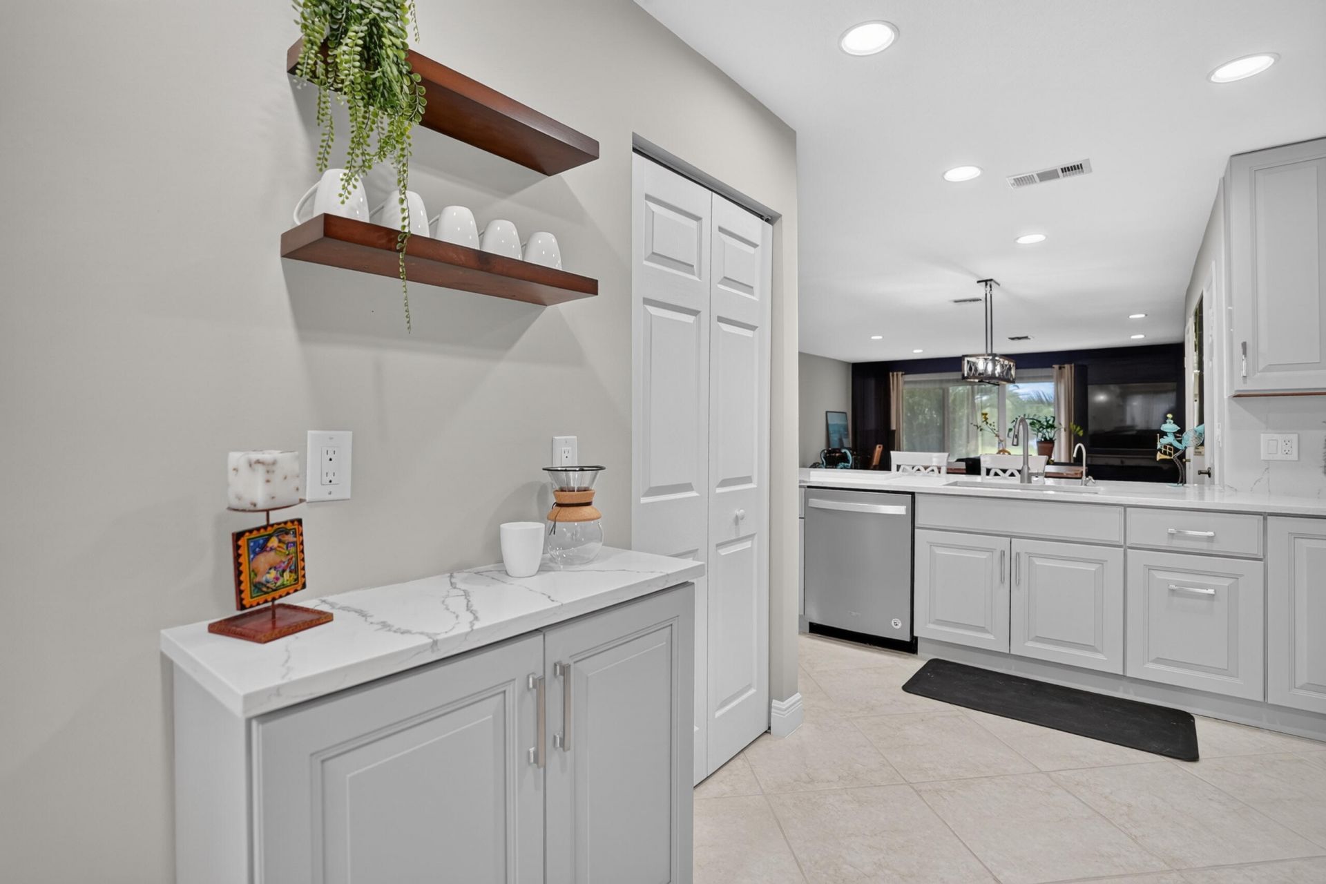 400 Canal Point S, Unit 130, Delray Beach, FL 33444 Photo