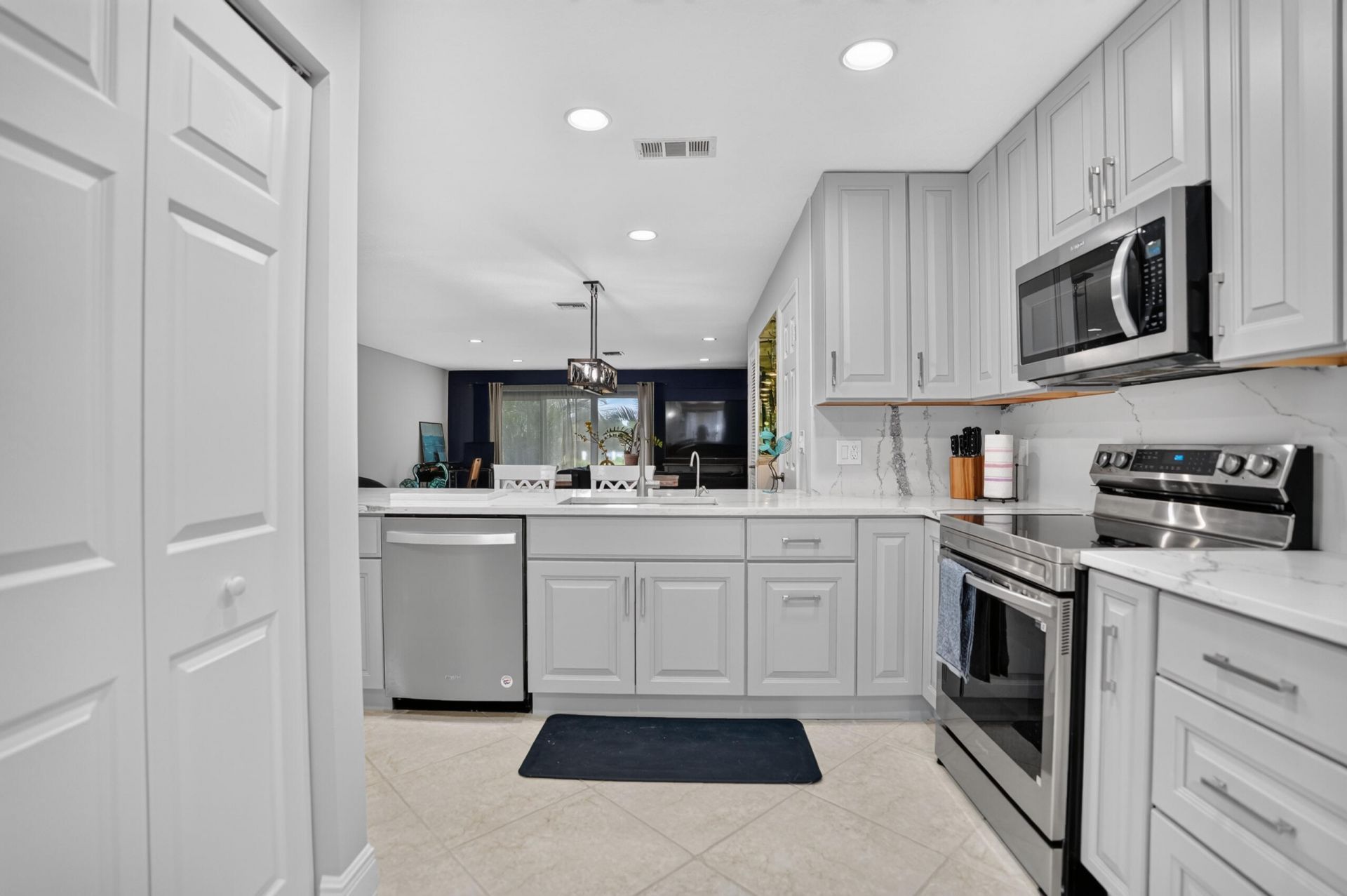 400 Canal Point S, Unit 130, Delray Beach, FL 33444 Photo