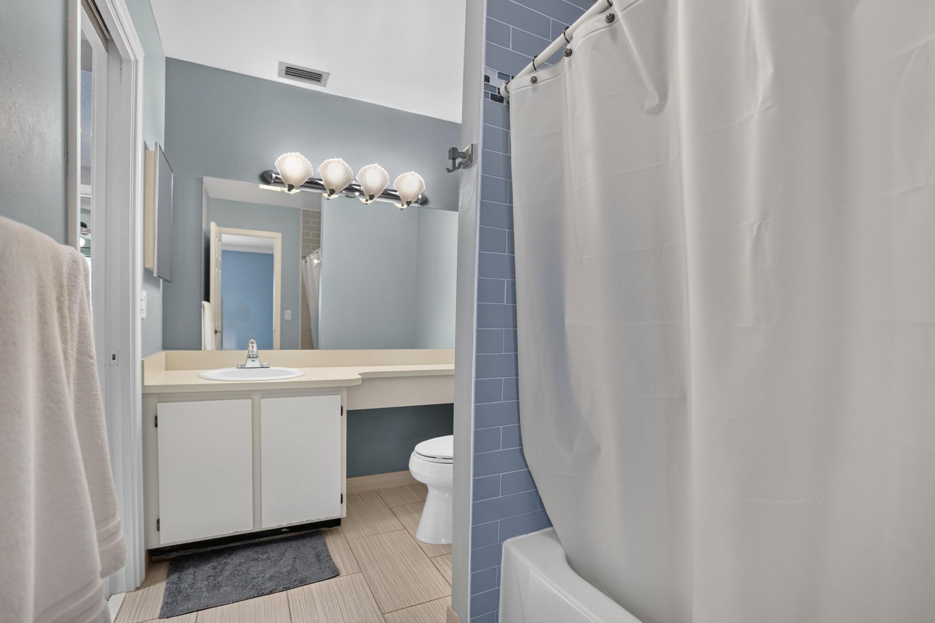 400 Canal Point S, Unit 130, Delray Beach, FL 33444 Photo