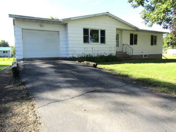 1617 7th Avenue, Granite Falls, MN 56241