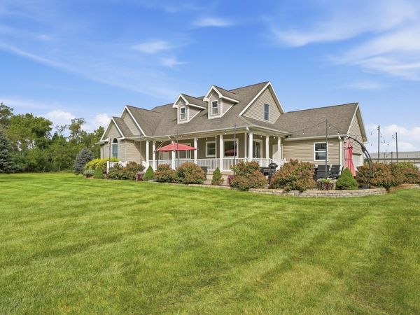 5932 County Rd 1400 N , Wheatfield, IN 46392