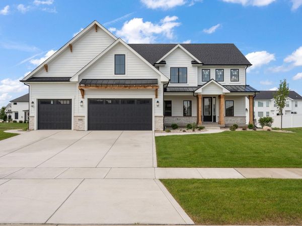 9400 Iris Drive , St. John, IN 46373