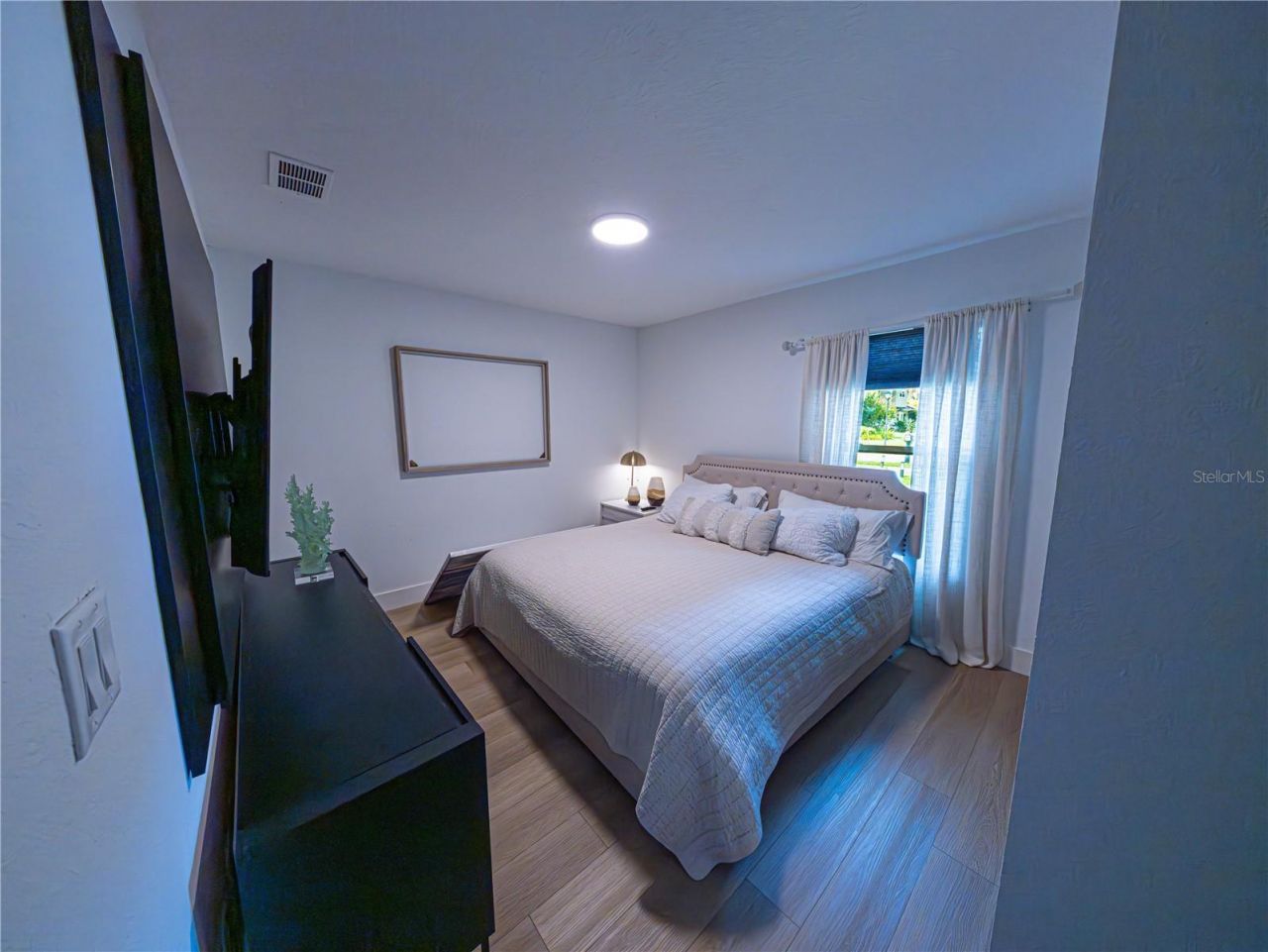 9197 Bay Hill Boulevard, Orlando, FL 32819 Photo