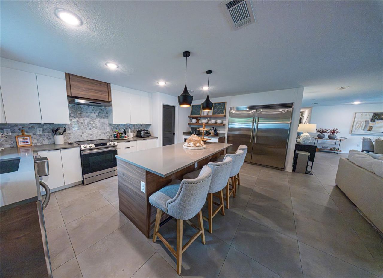 9197 Bay Hill Boulevard, Orlando, FL 32819 Photo