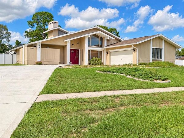 13285 CECIL COURT , SPRING HILL, FL 34609