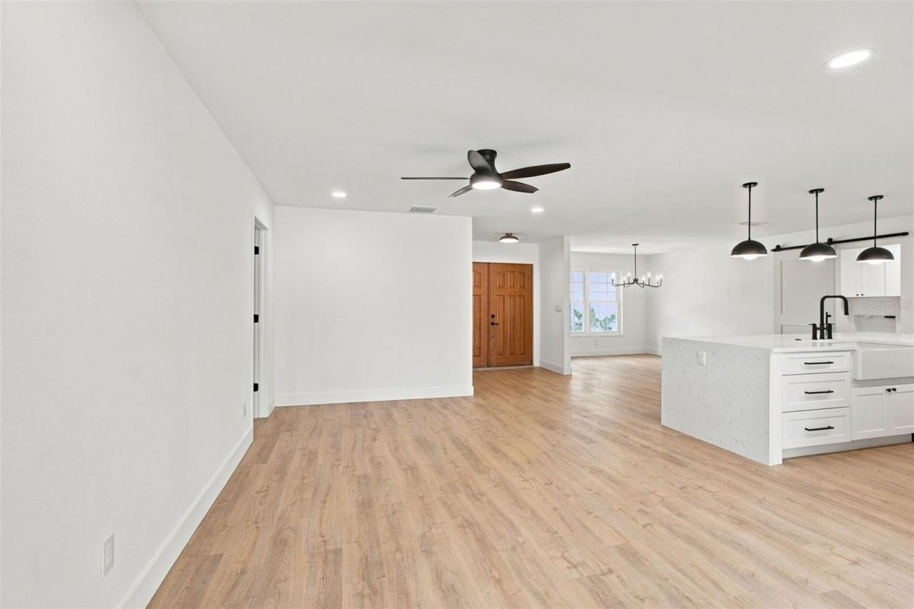 2654 Augusta Drive N, Clearwater, FL 33761 Photo