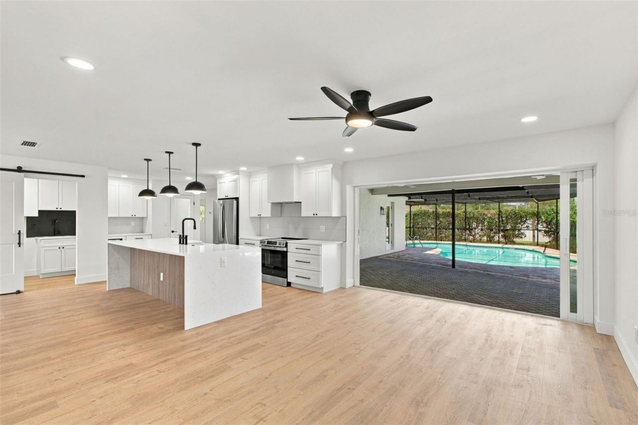 2654 Augusta Drive N, Clearwater, FL 33761 Photo
