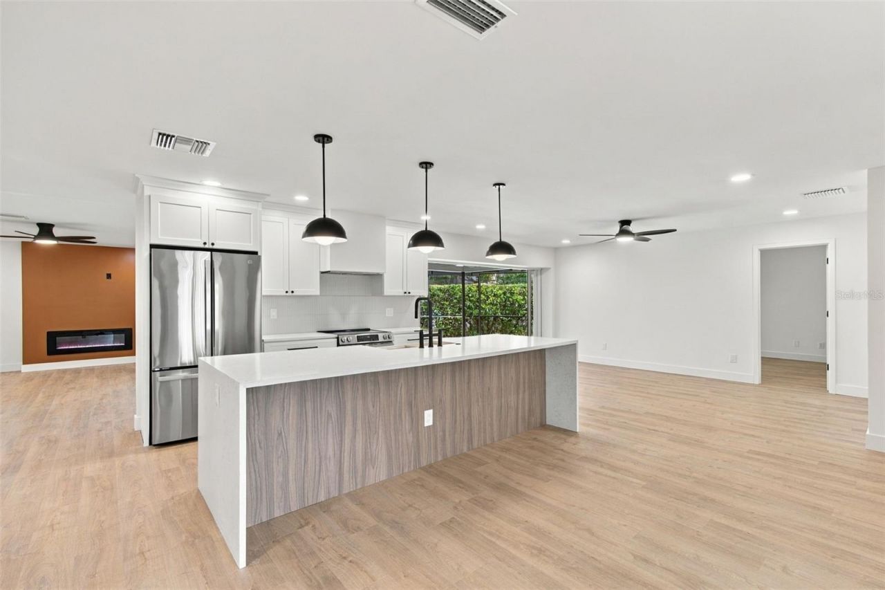 2654 Augusta Drive N, Clearwater, FL 33761 Photo