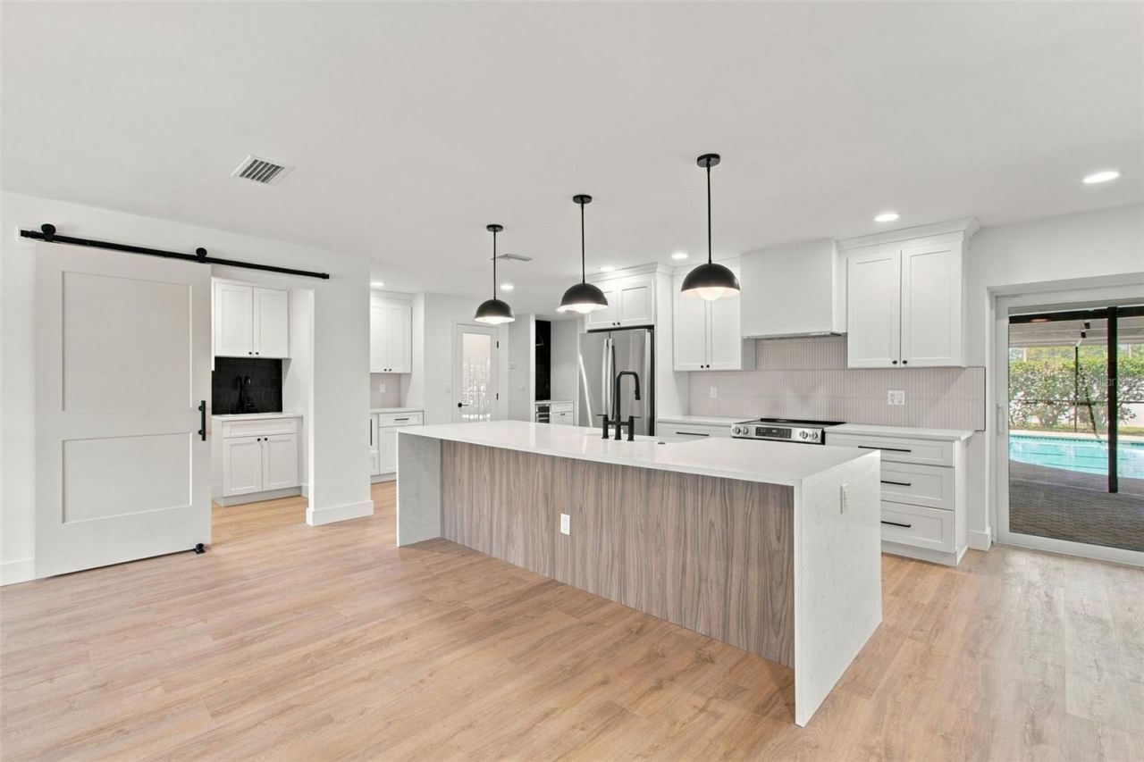 2654 Augusta Drive N, Clearwater, FL 33761 Photo