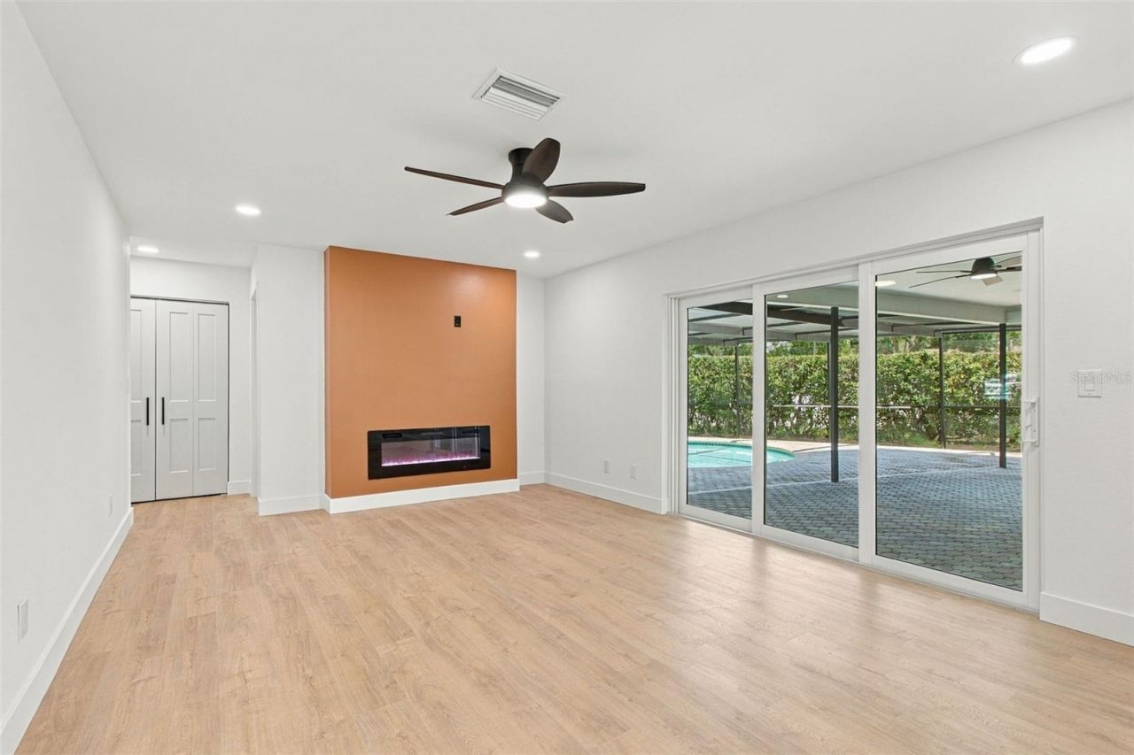 2654 Augusta Drive N, Clearwater, FL 33761 Photo