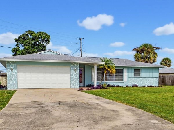 1797 POMELO DRIVE , VENICE, FL 34293