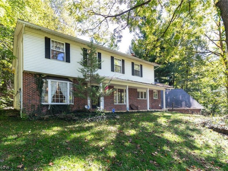 12061 Heath Road, Chesterland, OH 44026 Photo 2
