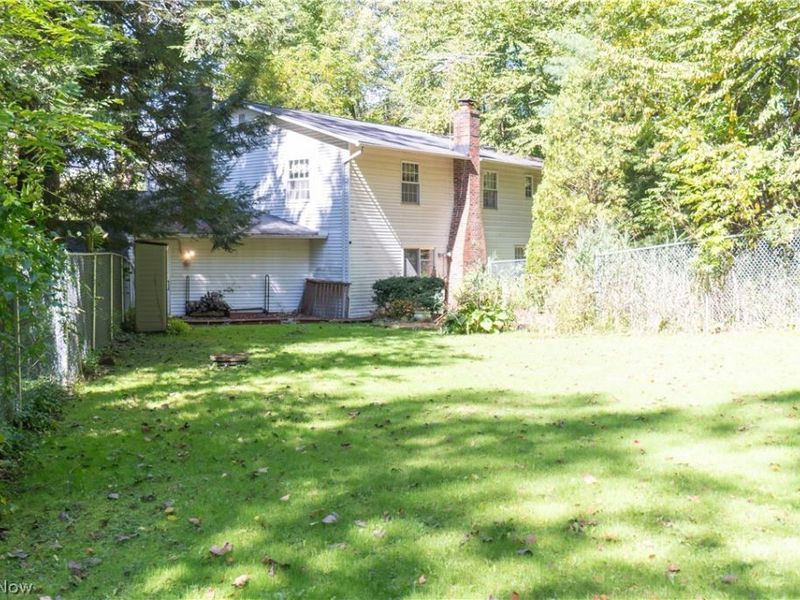 12061 Heath Road, Chesterland, OH 44026 Photo 7