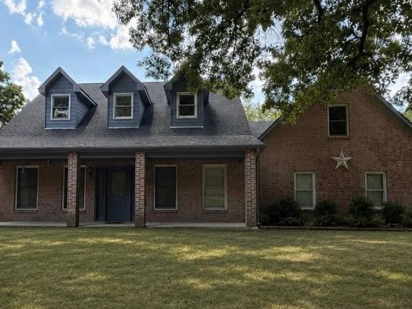 1125 WALTON RD, Bolivar, TN 38008